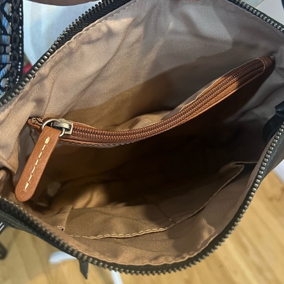 The Sak Lucia Leather Crossbody Purse - Picture 4 of 6